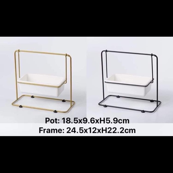 Succulent ceramic pot with metal frame - Picture 1 of 1